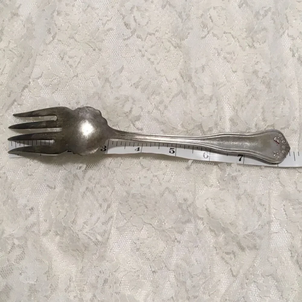 Vintage Rogers Mayflower Serving Fork Ornate Serving Fork 7.5